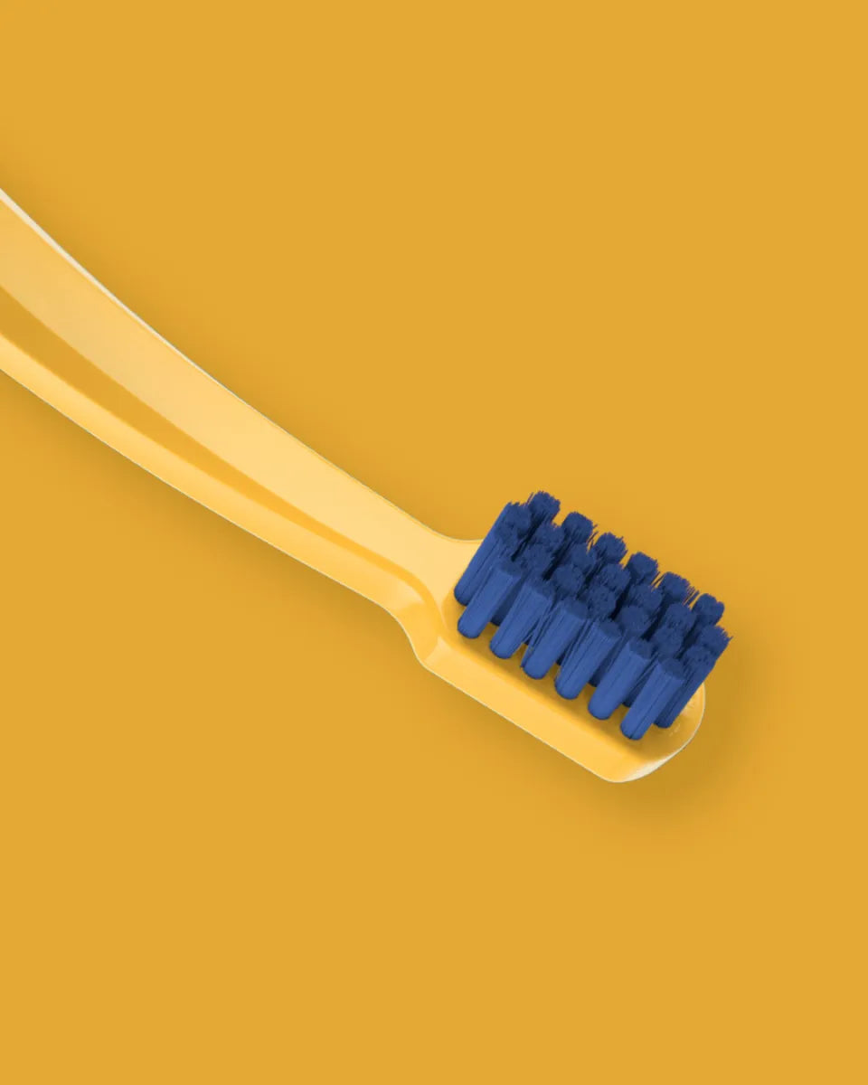 Cepillo de Dientes CURAPROX® TRIO Smart Ultra Suaves