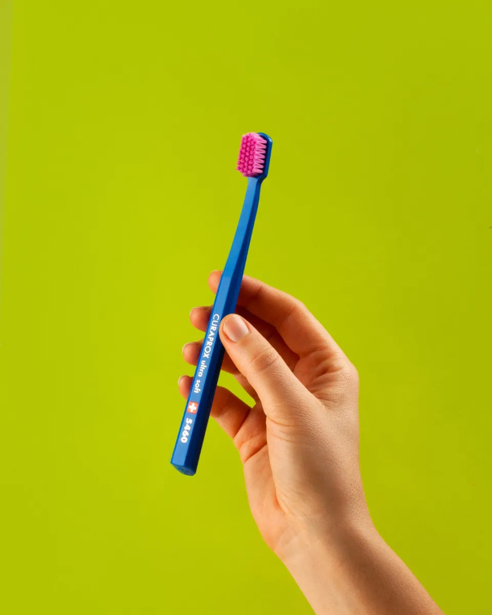 Cepillo de Dientes CURAPROX® TRIO CS 5460