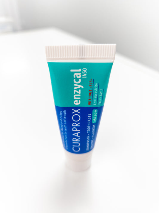 Pasta de Dientes CURAPROX® Enzycal 10 ml